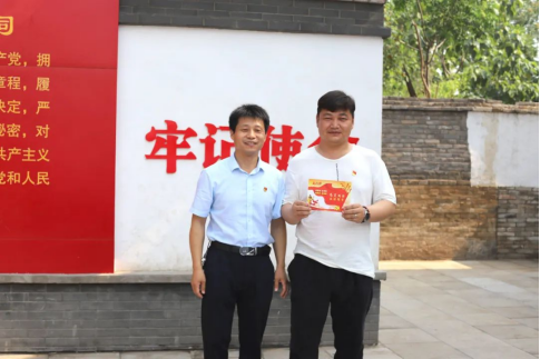 “賡續(xù)革命傳統(tǒng),強(qiáng)化使命擔(dān)當(dāng)”——焦作安彩開展建黨101周年主題黨日活動